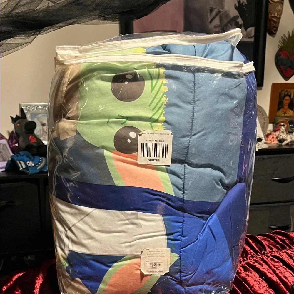 Star Wars Blue and Green Comforter Set